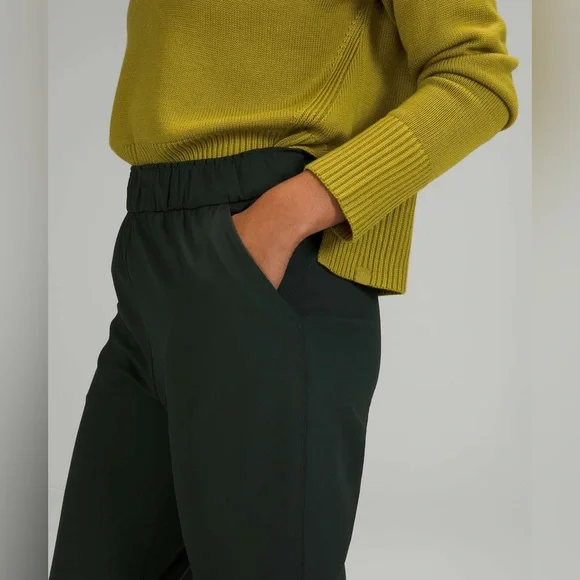 Lululemon Stretch Luxtreme High-Rise Jogger, size 14, Rainforest Green - Picture 7 of 9